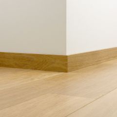 QSPSKR Parkietowa listwa przypodłogowa w kolorze podłogi QUICK-STEP